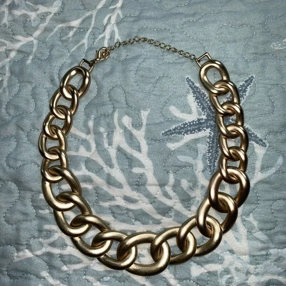 Faux gold chain necklace forever 21 - Picture 1 of 1